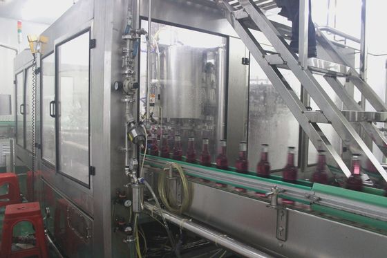 Machine de remplissage de bouteilles en verre de 12000 BPH