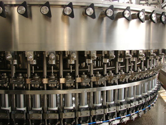 Machine de remplissage carbonatée de boisson non alcoolisée de contrôle de conversion de fréquence